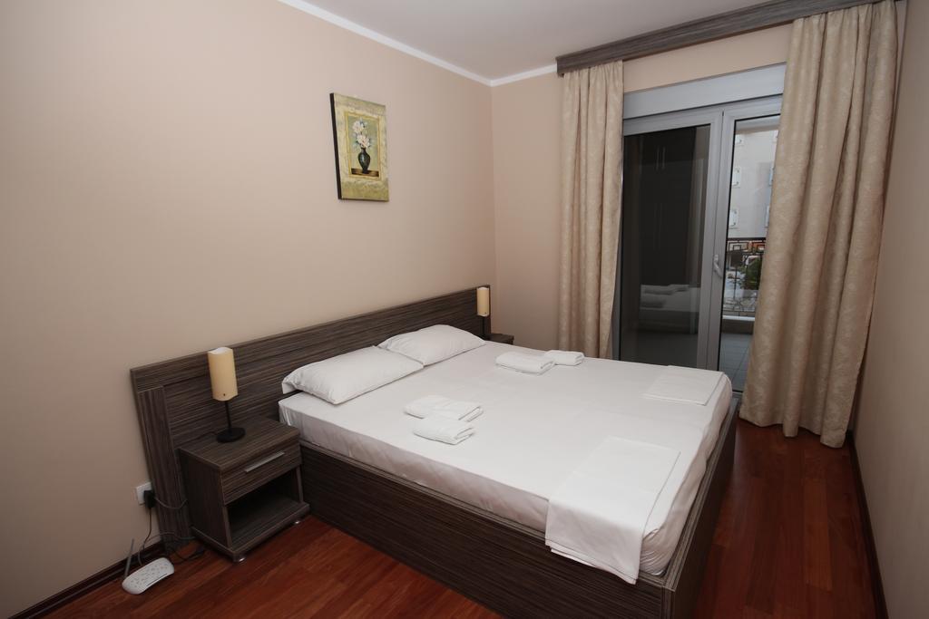 Apartments Oaza 2 Petrovac Εξωτερικό φωτογραφία
