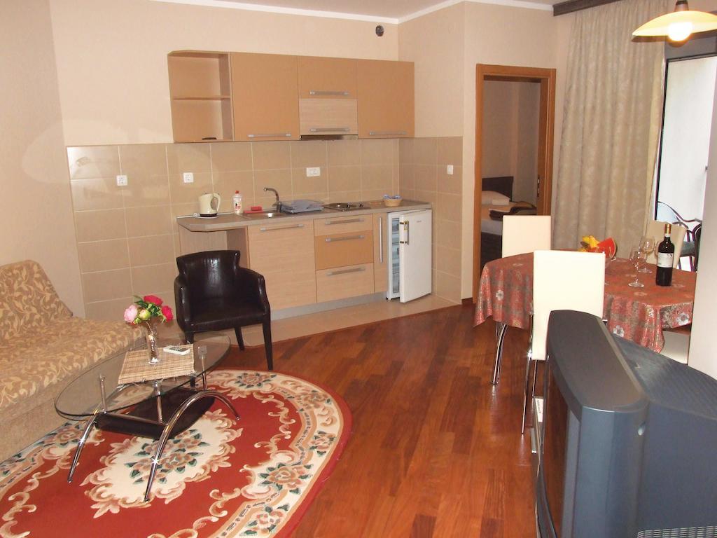 Apartments Oaza 2 Petrovac Δωμάτιο φωτογραφία
