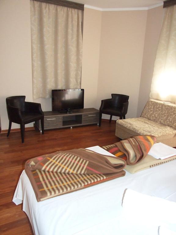 Apartments Oaza 2 Petrovac Δωμάτιο φωτογραφία